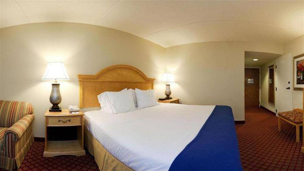 Holiday Inn Express Indianapolis South By Ihg Buitenkant foto