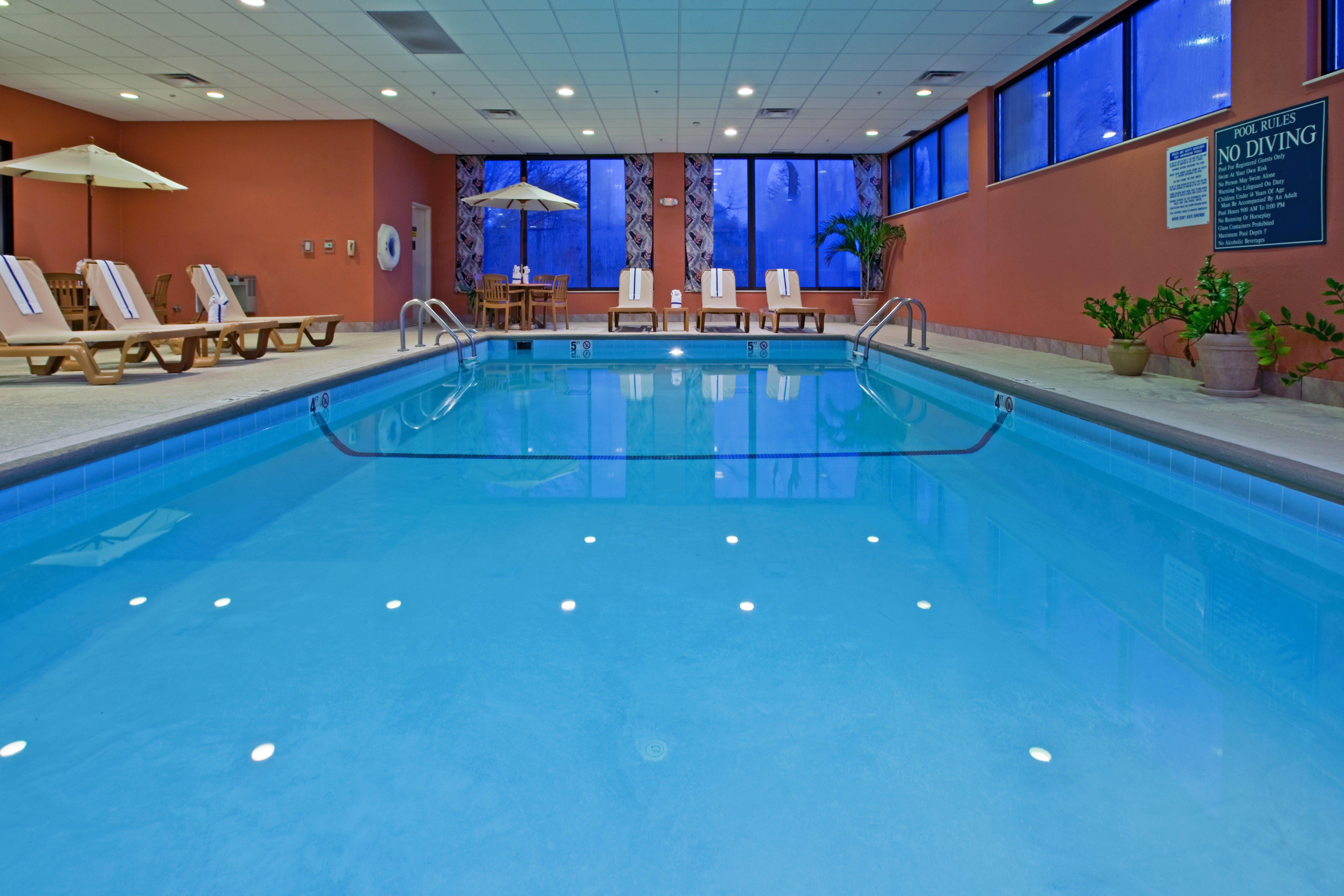 Holiday Inn Express Indianapolis South By Ihg Buitenkant foto