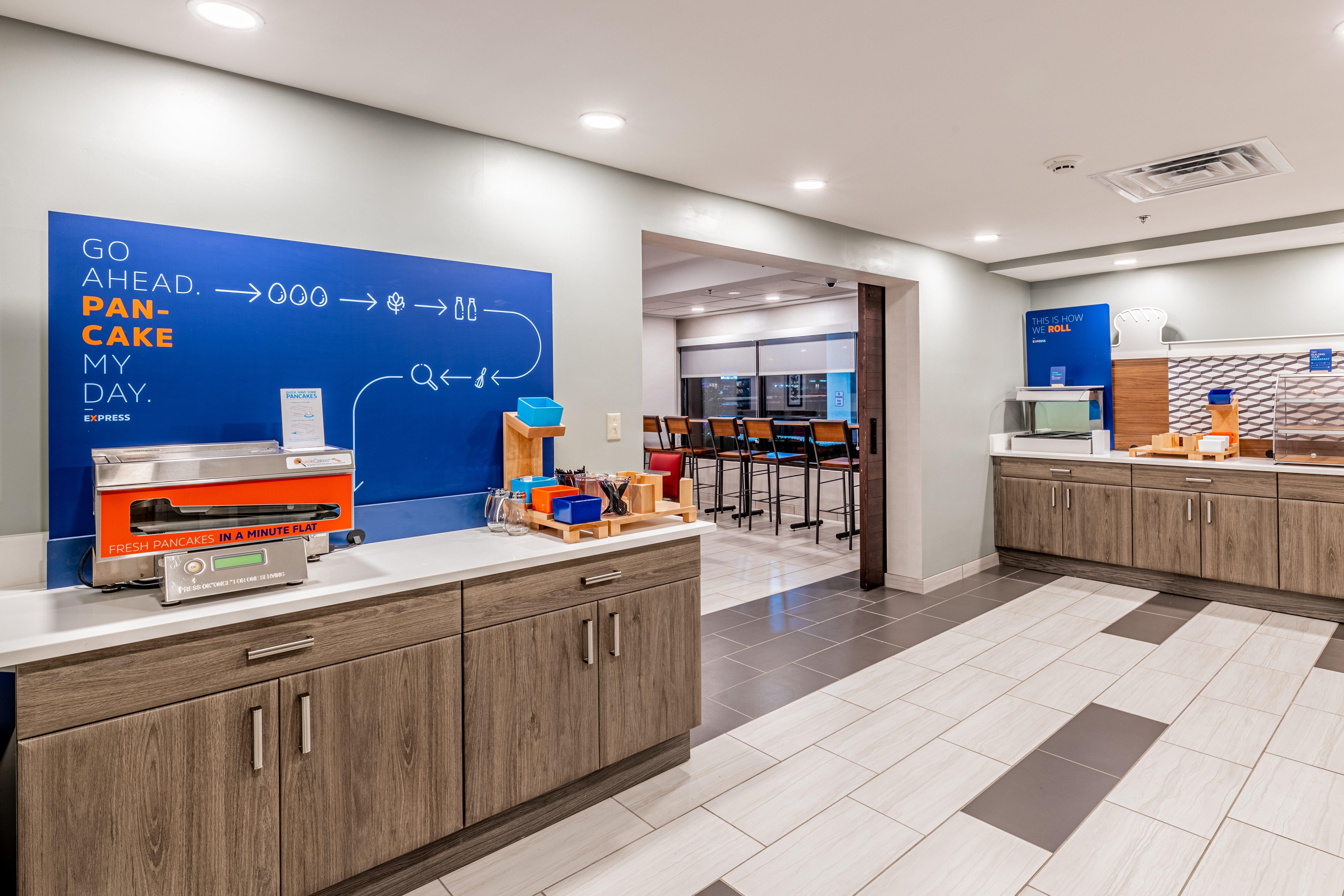 Holiday Inn Express Indianapolis South By Ihg Buitenkant foto