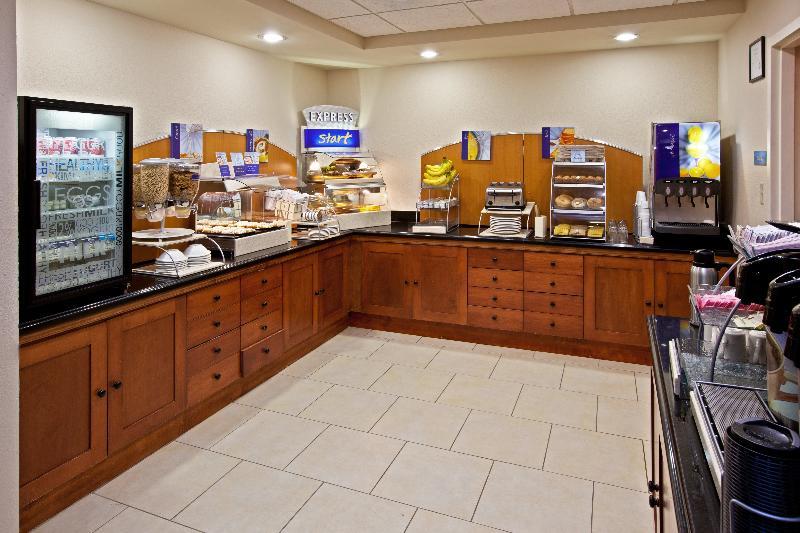 Holiday Inn Express Indianapolis South By Ihg Buitenkant foto